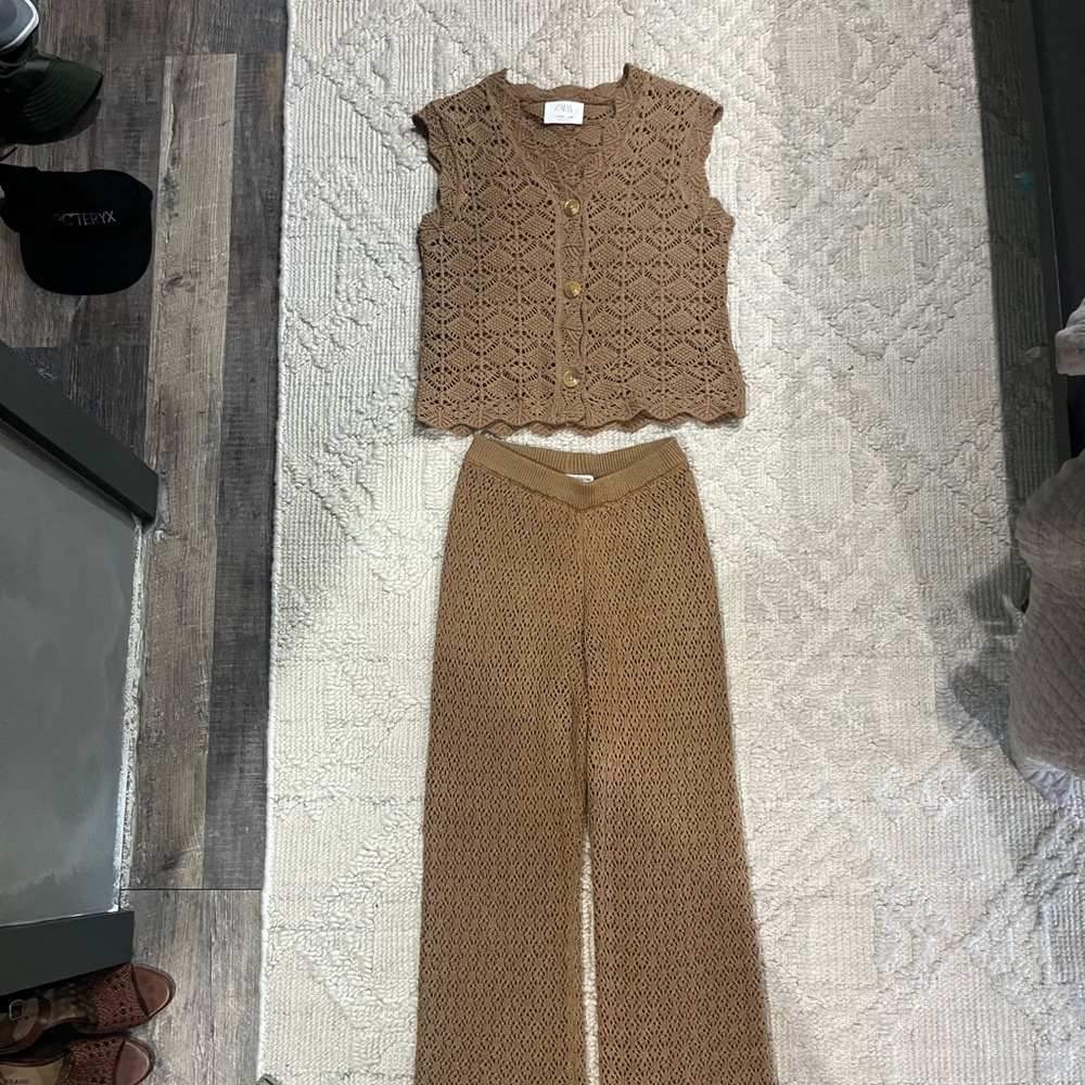 Zara knit set